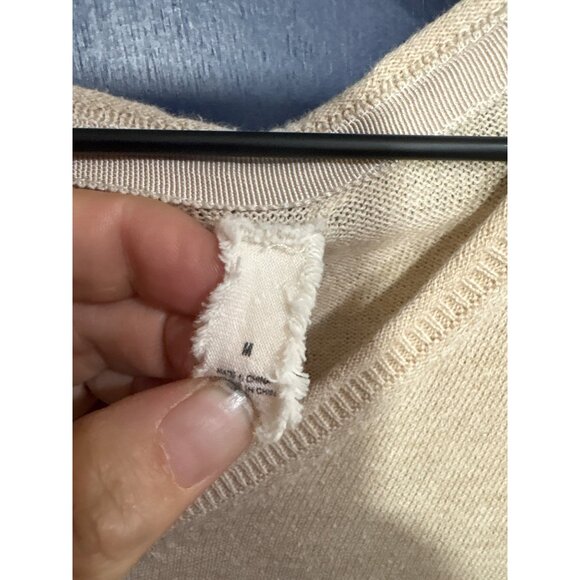 Angel Of The North Beige Long-Sleeve Lace Embellished V-Neck Tunic Sweater Women - Picture 4 of 6